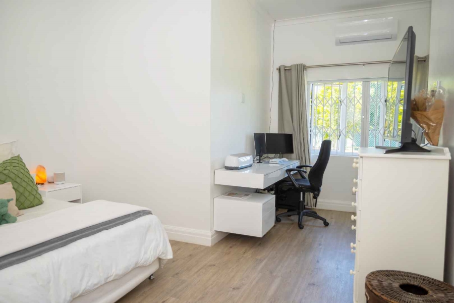 5 Bedroom Property for Sale in Walmer Eastern Cape